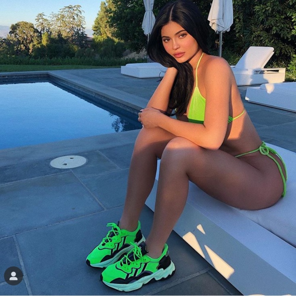 Adidas Ozweego Neon Green Sneakers NWT Size 9 in Women’s but runs big.